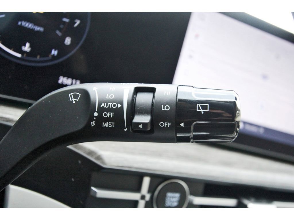 Used 2024 Hyundai Santa Fe Calligraphy image 14