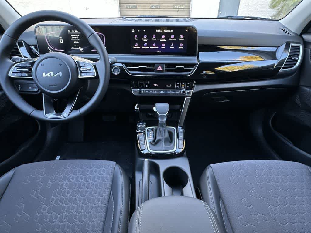 New 2026 Kia Seltos S AWD/4WD image 24