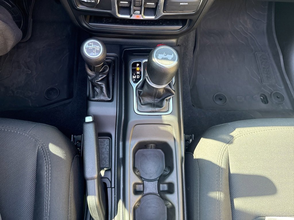 Used 2023 Jeep Wrangler Willys 4xe w/ Sun & Screen Package image 26