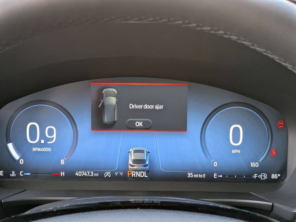 Used 2023 Ford Escape Platinum AWD/4WD image 14