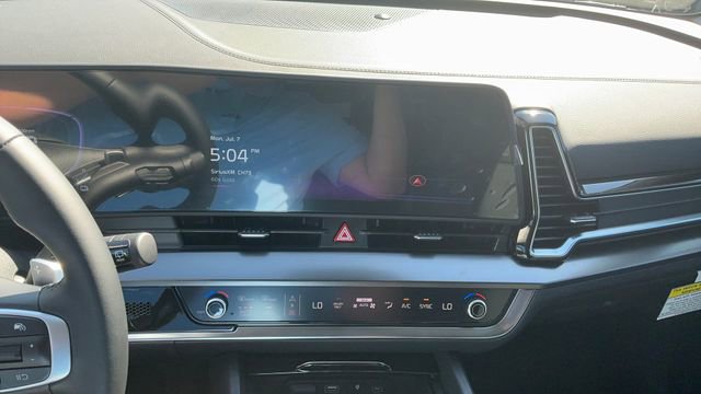 Certified 2025 Kia Sportage EX w/ EX Premium Package image 25