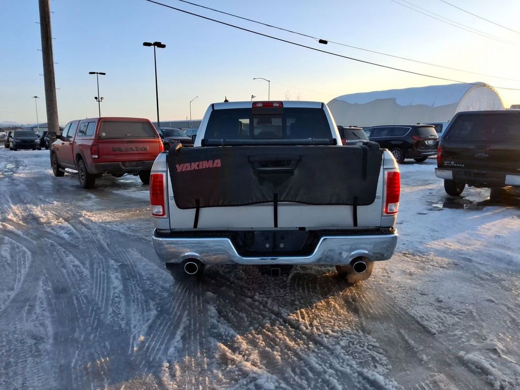 Used 2017 RAM 1500 Laramie w/ Convenience Group image 7