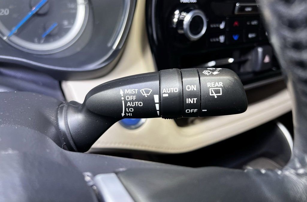 Certified 2020 Toyota Highlander Platinum image 26