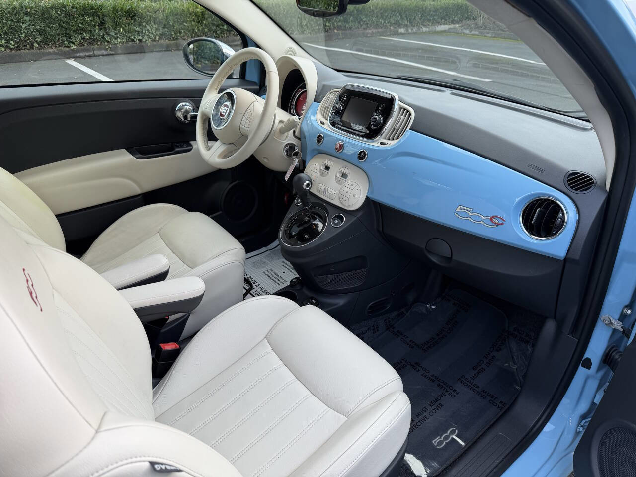 Used 2017 FIAT 500 Lounge image 15