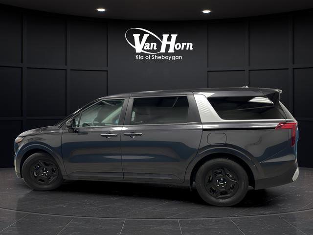 Used 2025 Kia Carnival FWD image 4