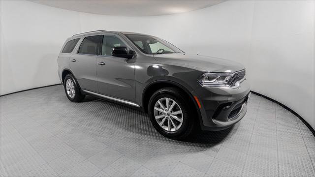 Used 2023 Dodge Durango SXT image 8