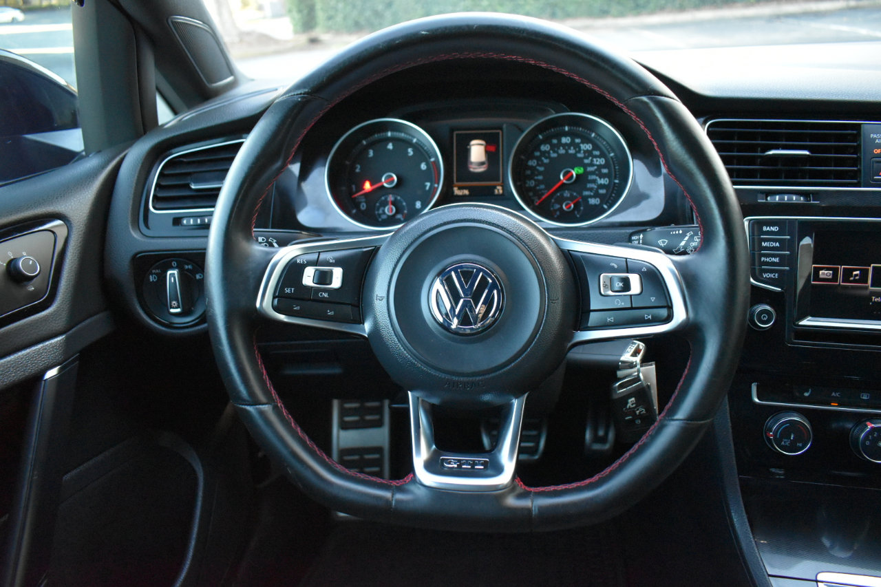 Used 2015 Volkswagen GTI S image 14