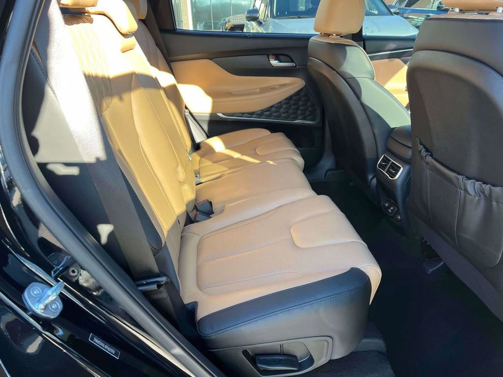 Used 2023 Hyundai Santa Fe Calligraphy image 9