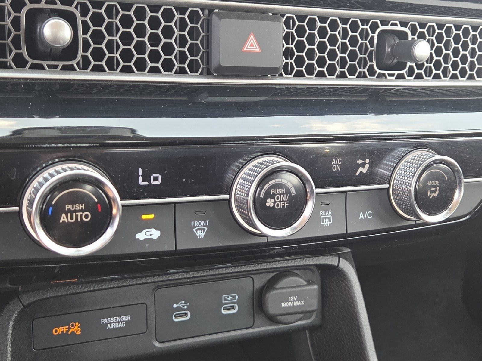Used 2025 Honda Civic LX image 28