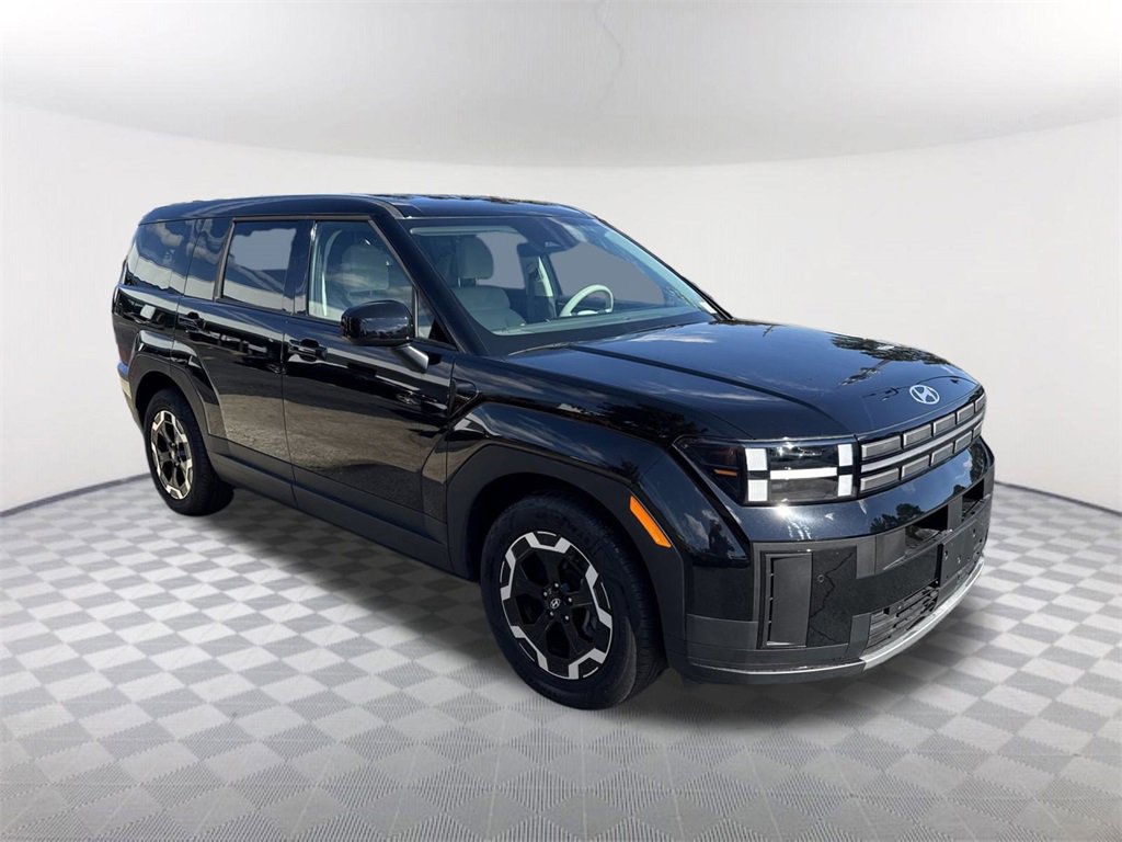 Used 2024 Hyundai Santa Fe SE image 3