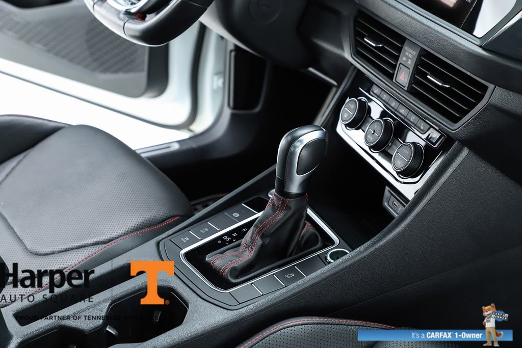 Used 2021 Volkswagen Jetta GLI Autobahn image 33