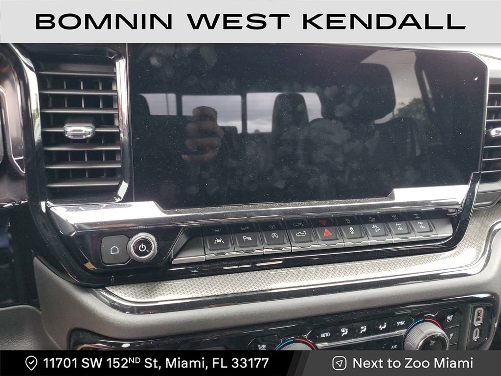 Used 2025 Chevrolet Silverado 1500 ZR2 w/ Technology Package image 27