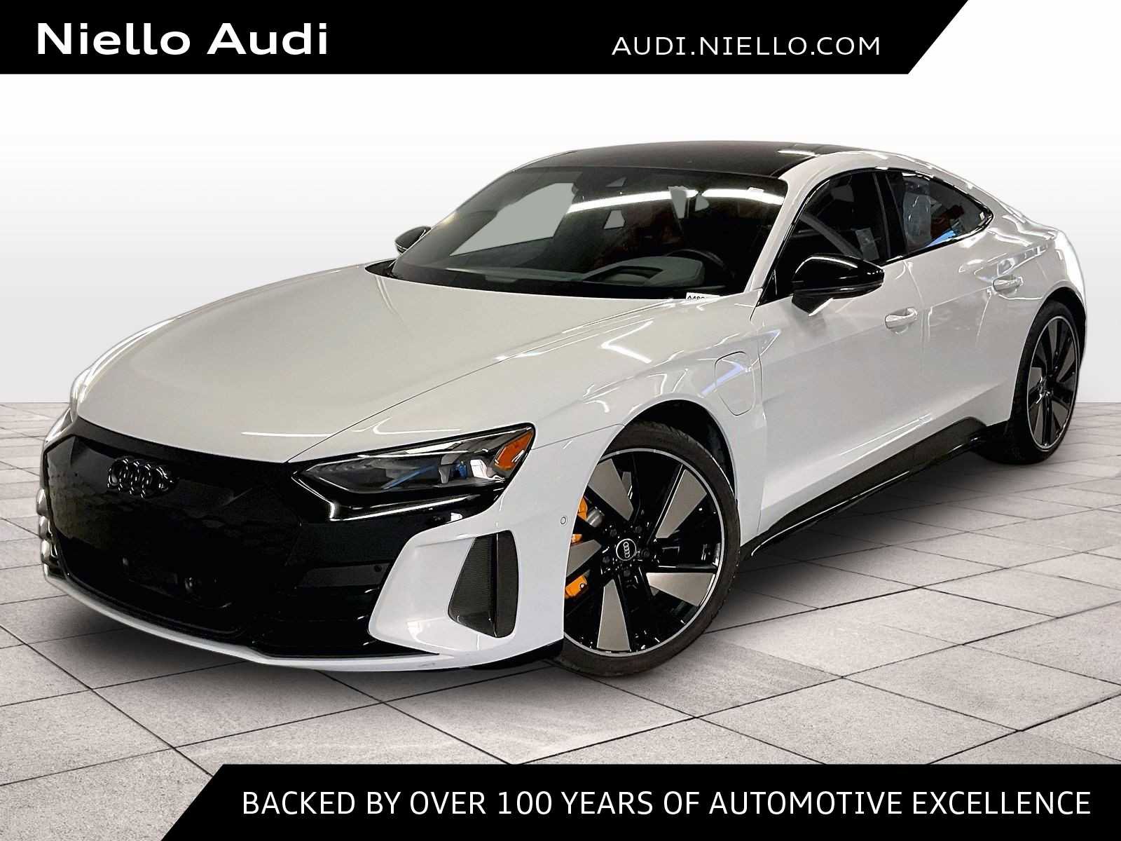 Used 2022 Audi RS e-tron GT w/ Carbon Performance Package image 1