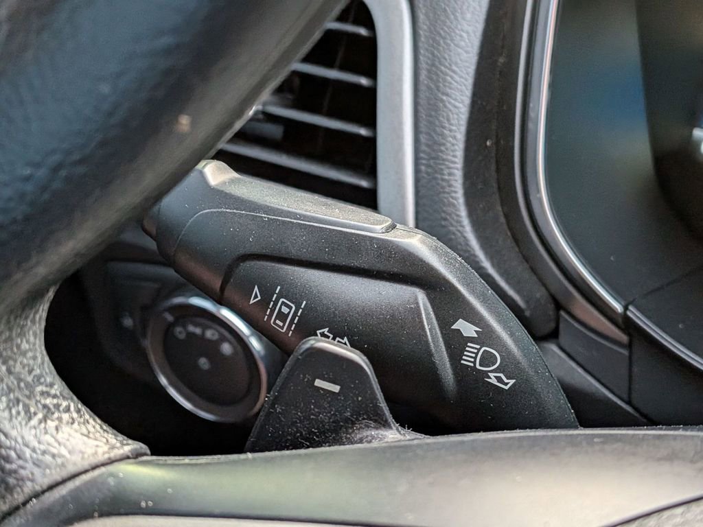 Used 2019 Ford Fusion SE image 22