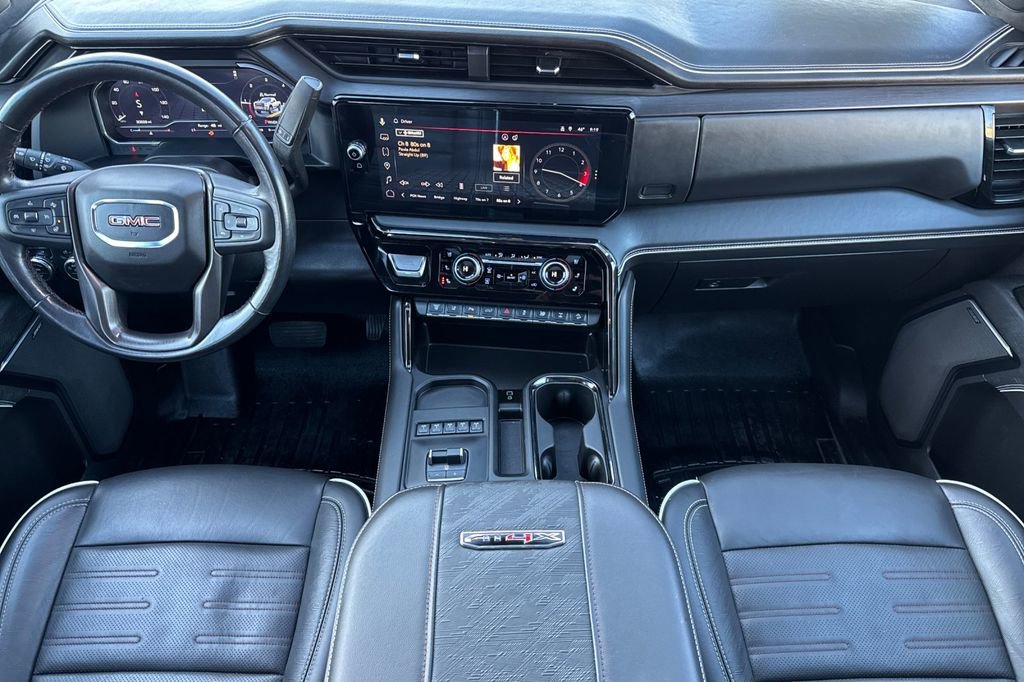 Used 2025 GMC Sierra 2500 AT4X image 13