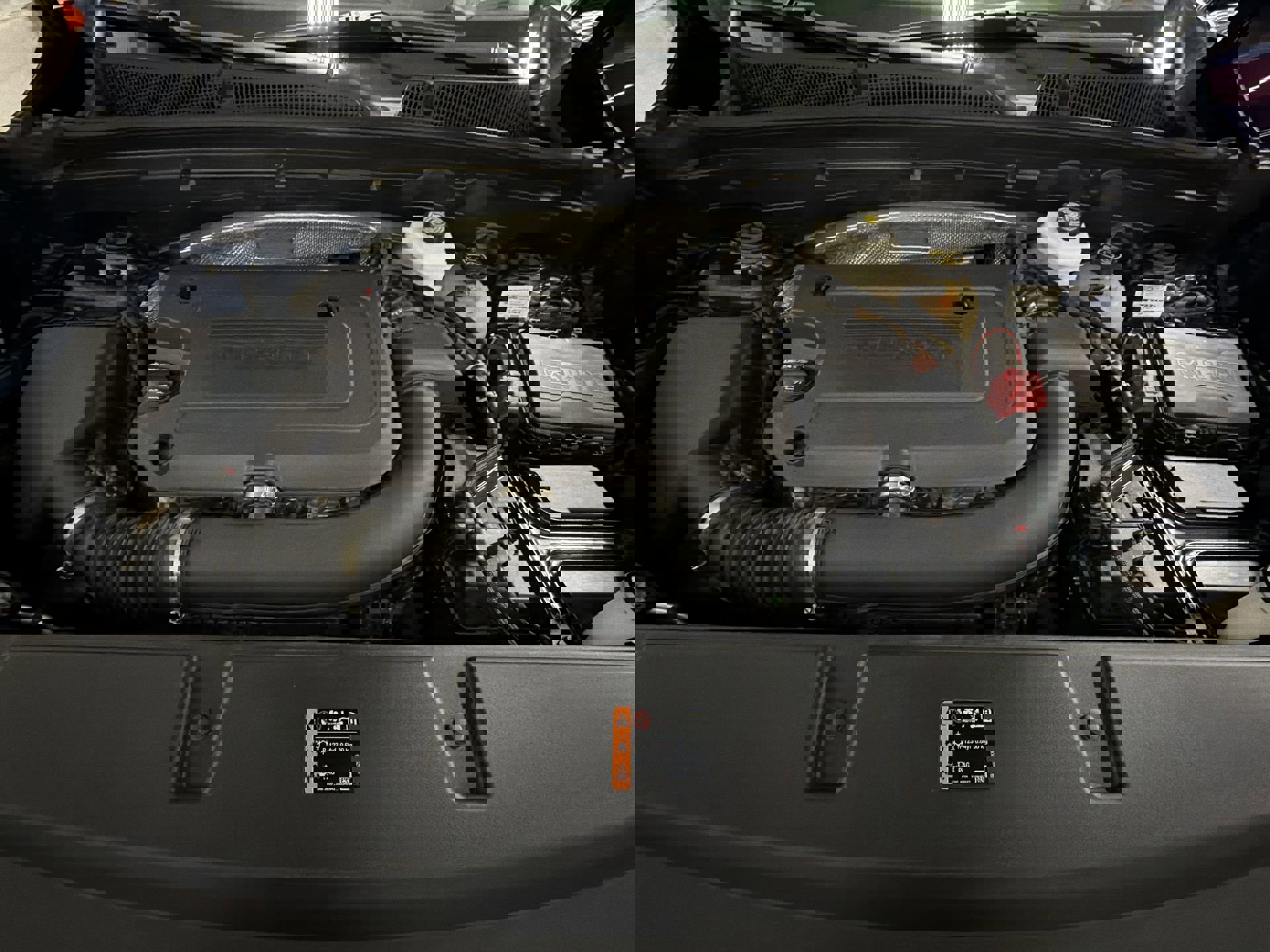 Used 2023 Buick Envision Avenir image 30