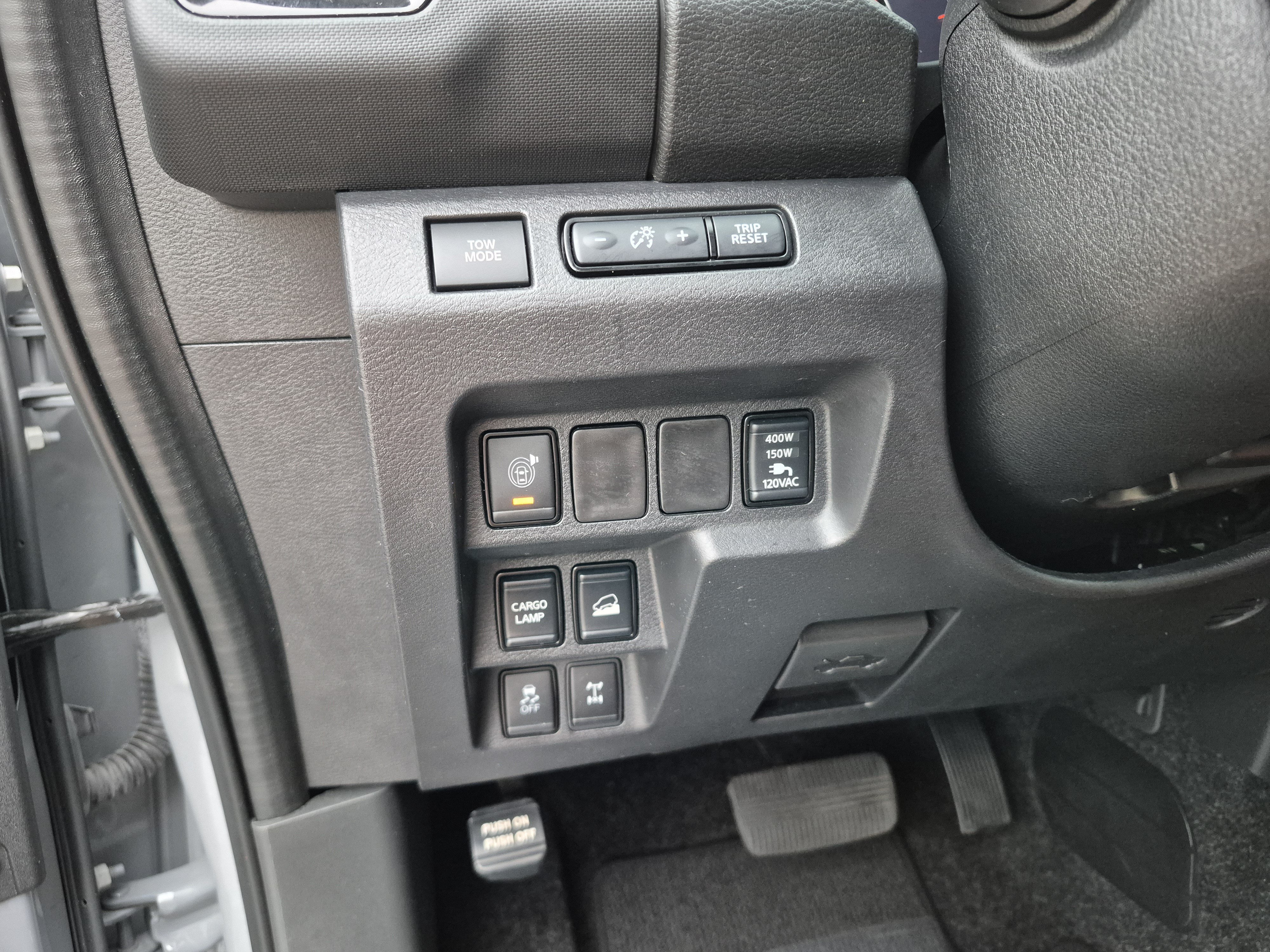 Certified 2022 Nissan Frontier PRO-4X w/ Pro-4X Premium Package AWD/4WD image 31