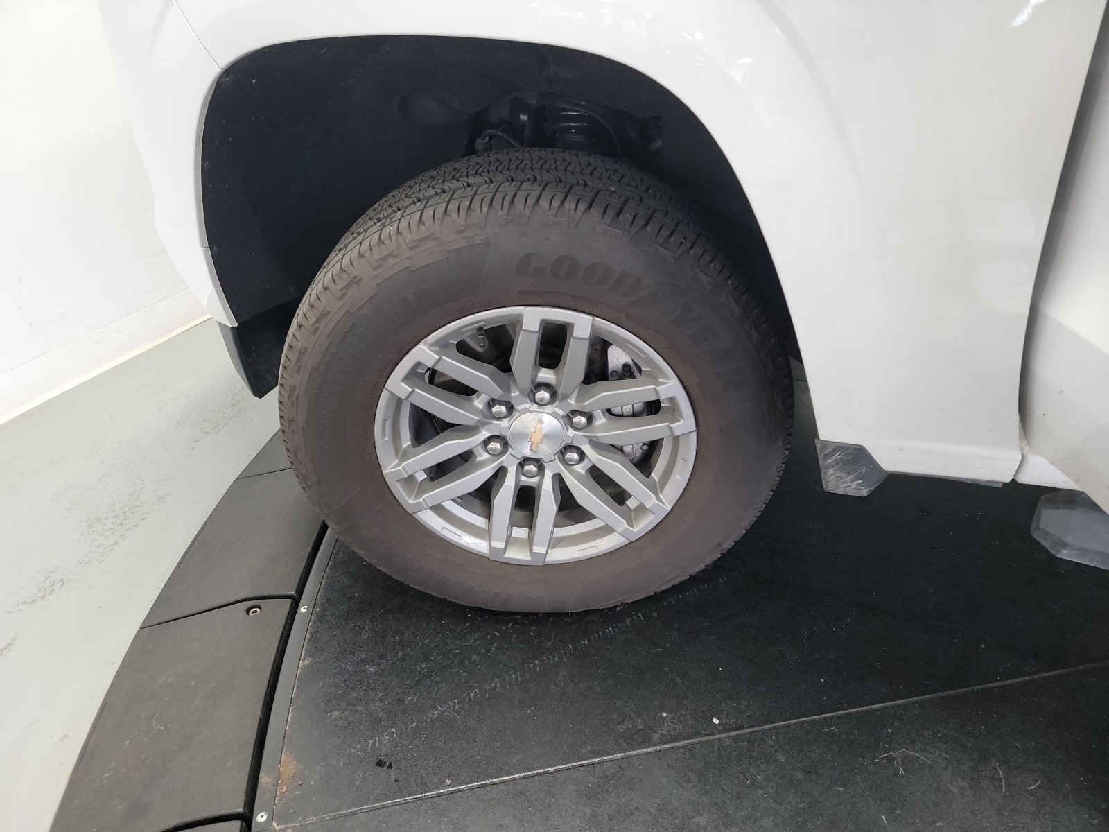 Used 2026 Chevrolet Colorado LT w/ Advanced Trailering Package AWD/4WD image 29