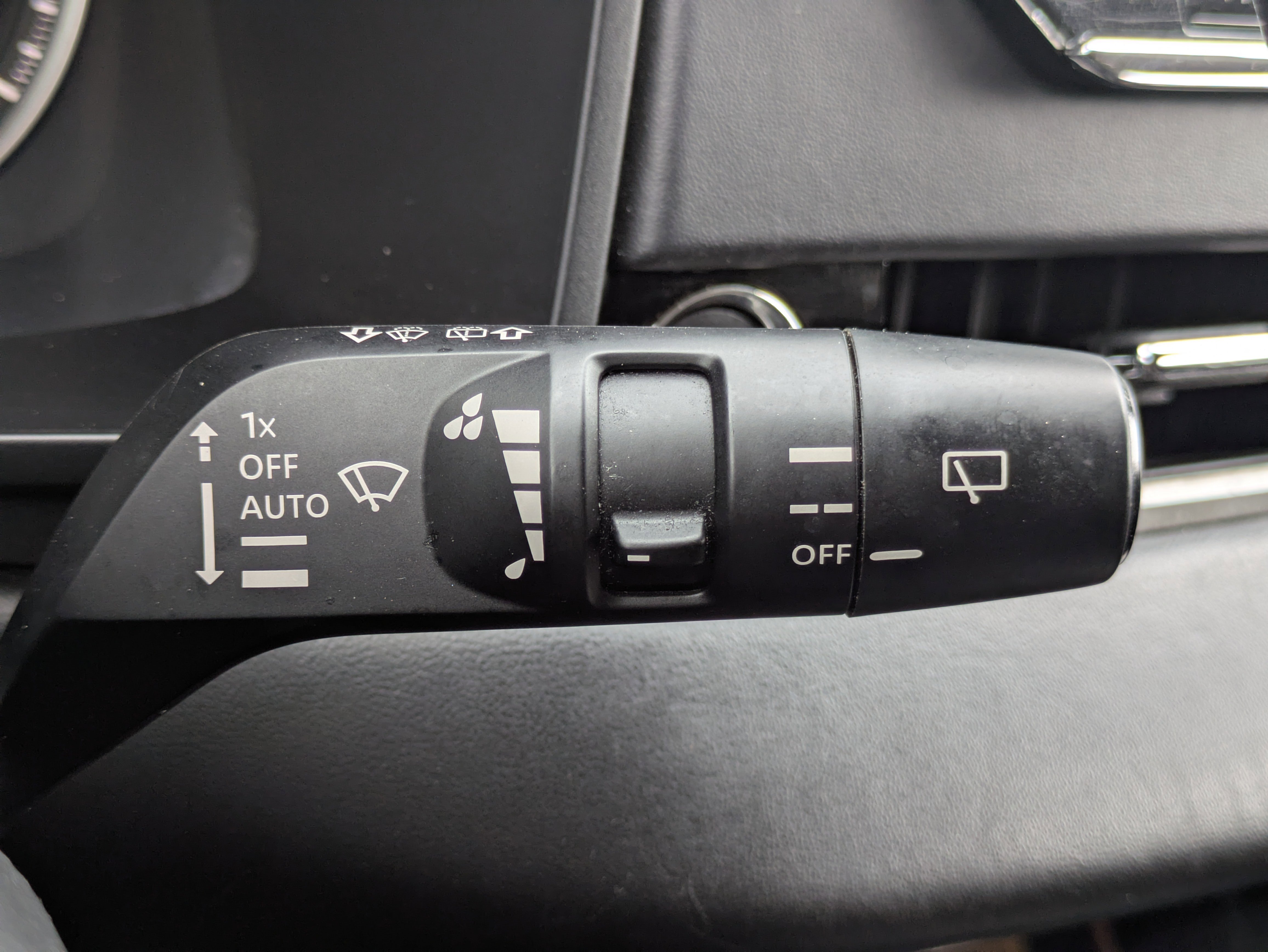 Used 2024 Mitsubishi Outlander SE FWD image 20