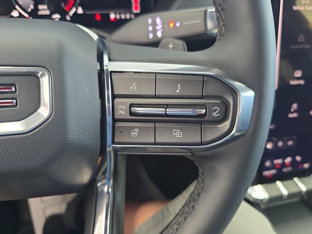 Used 2025 GMC Acadia Elevation AWD/4WD image 18