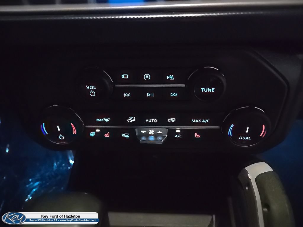 Used 2022 Ford Bronco Outer Banks AWD/4WD image 25