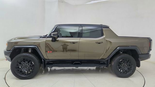 Used 2025 GMC Hummer EV 2X w/ LPO, Sport Package image 3
