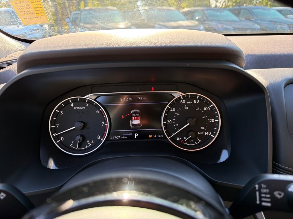 Certified 2023 Nissan Rogue SV image 24