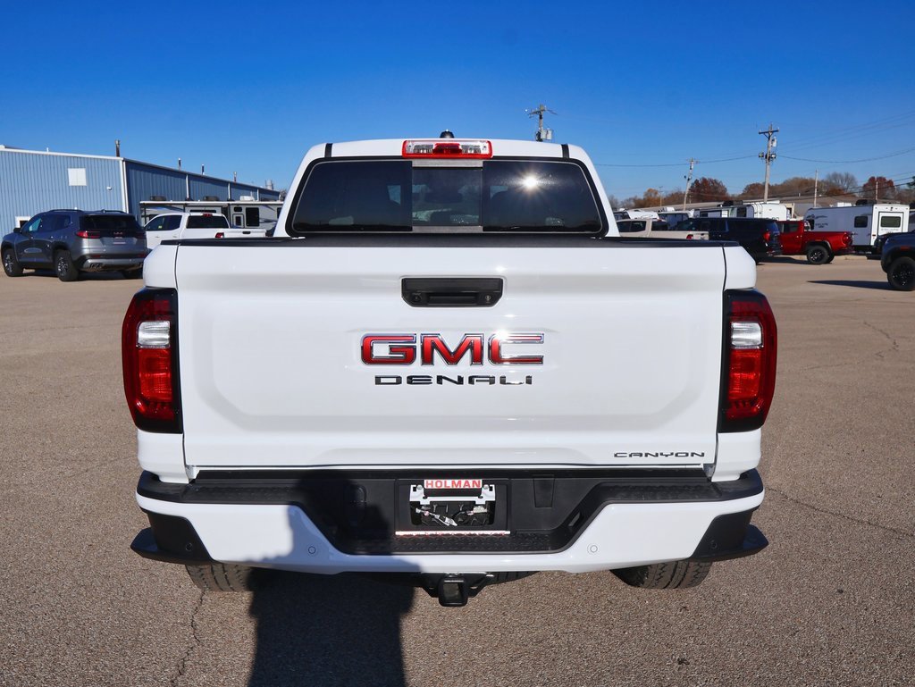New 2026 GMC Canyon Denali image 4