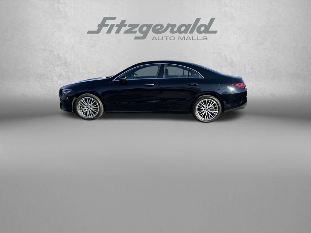 Used 2025 Mercedes-Benz CLA 250 4MATIC image 4