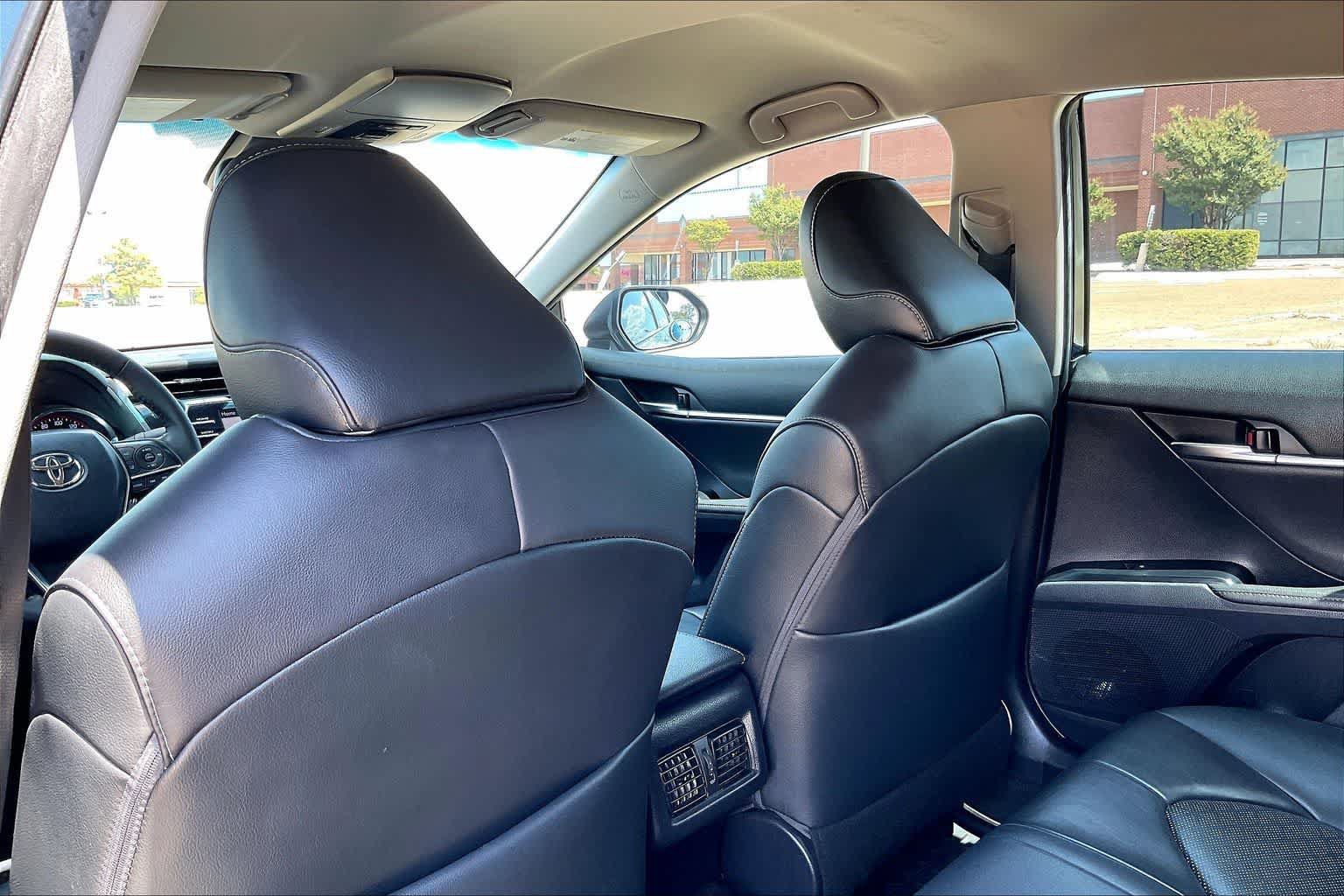 Used 2019 Toyota Camry XSE w/ 4 Season Floor Mat Package FWD image 11