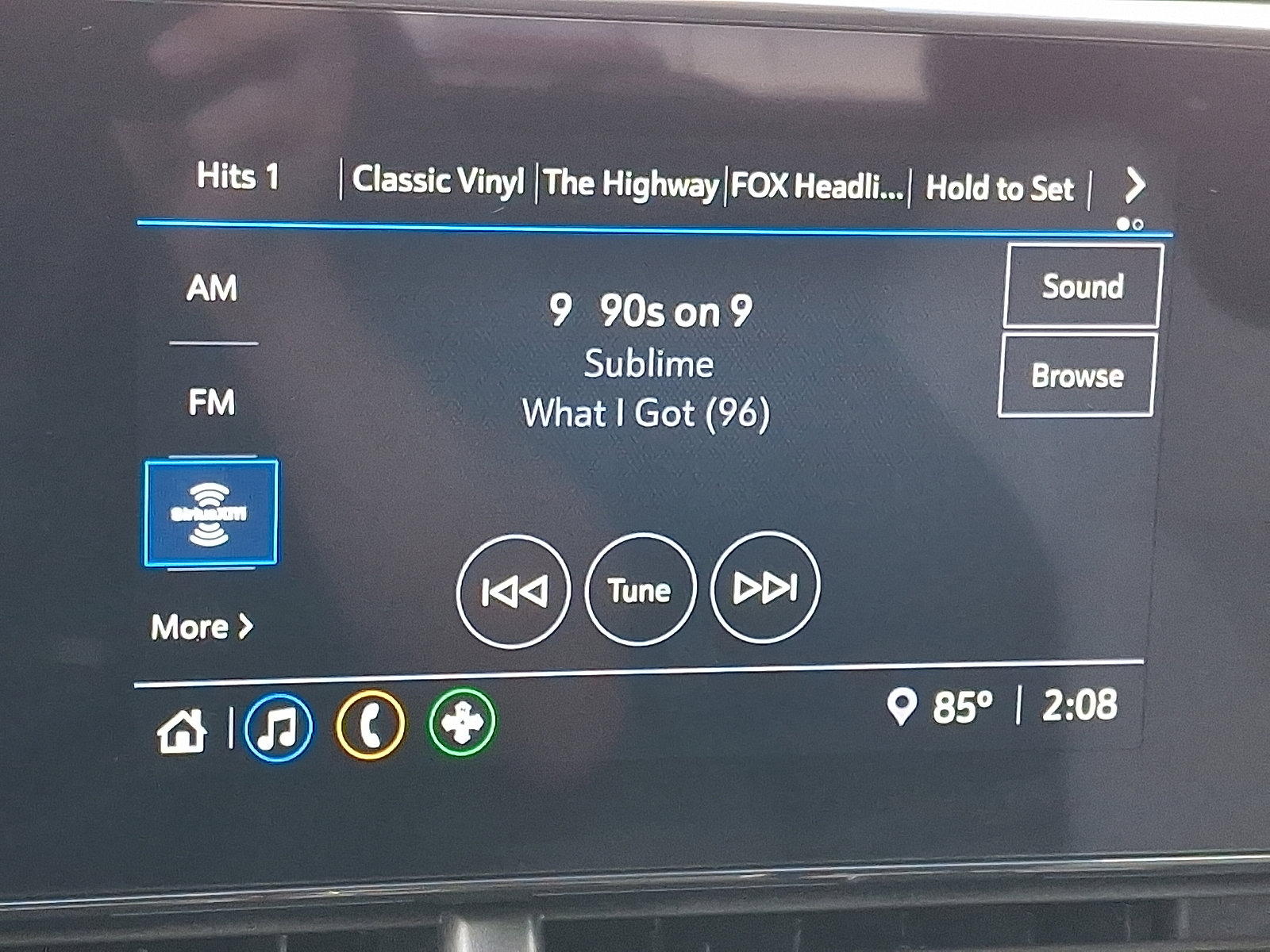 Used 2025 Chevrolet Trax LS image 18