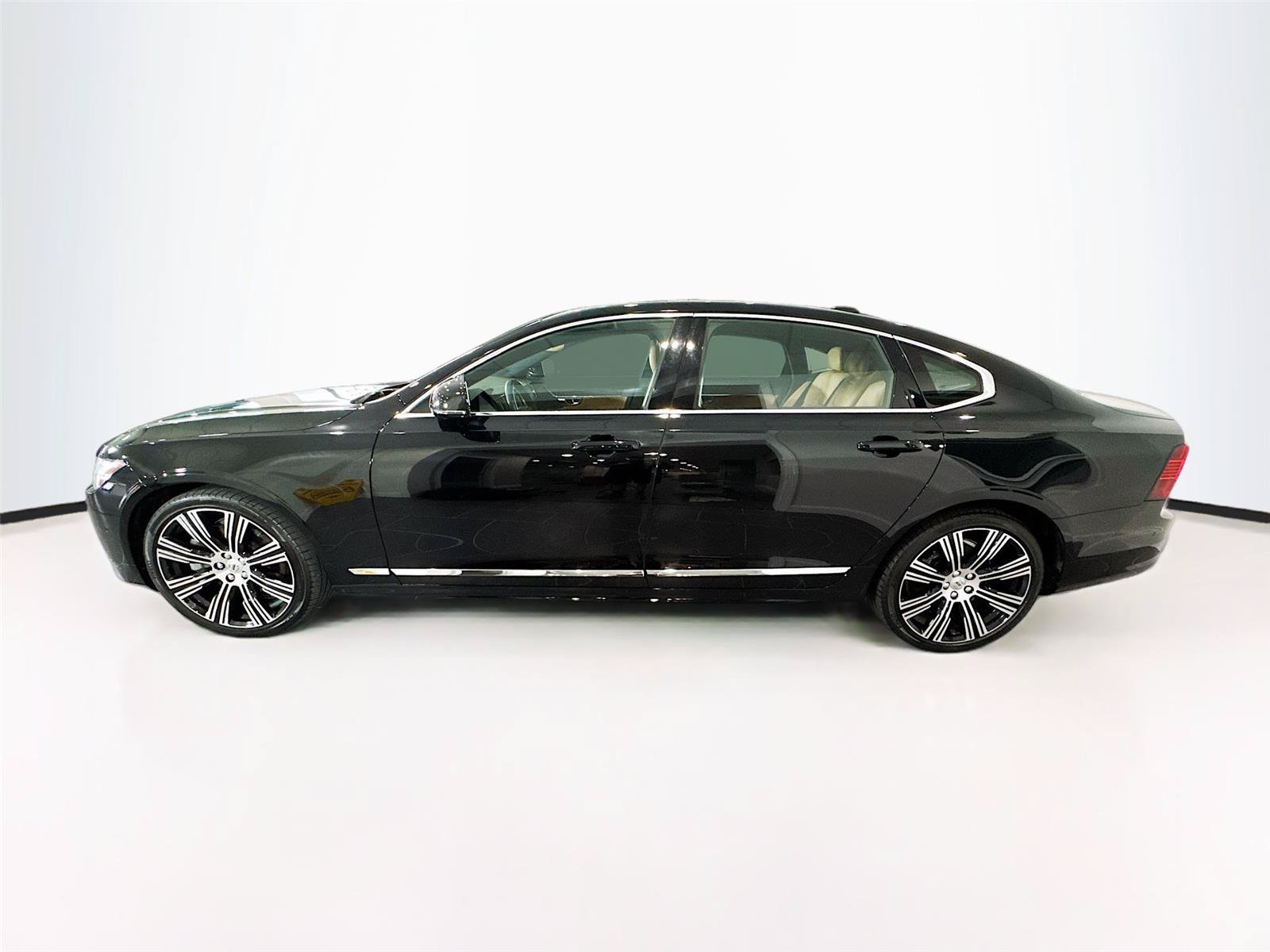 Used 2024 Volvo S90 B6 Ultimate AWD/4WD image 29