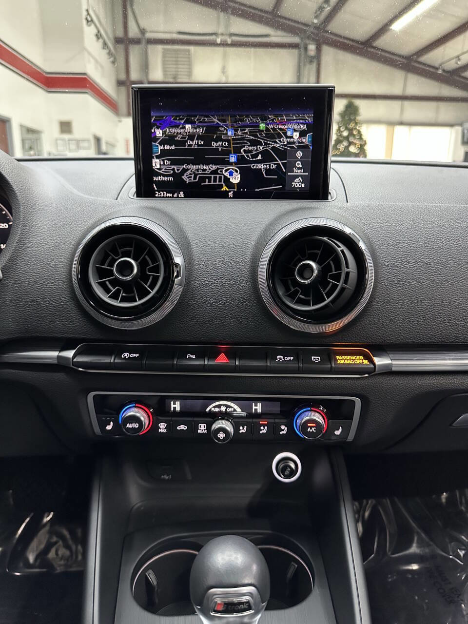 Used 2018 Audi A3 2.0T Premium Plus w/ Premium Plus Package image 28