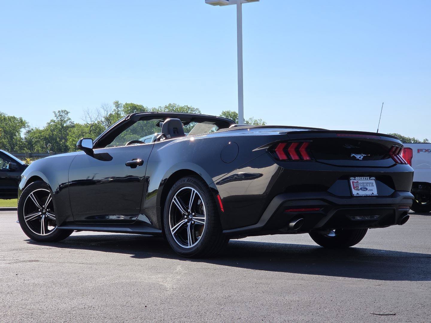 Used 2024 Ford Mustang Premium RWD image 17