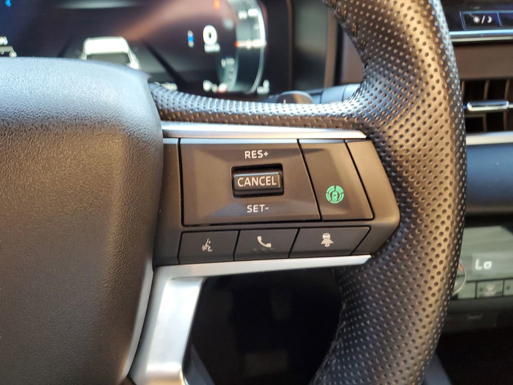 Used 2024 Mitsubishi Outlander SE Black Edition FWD image 22