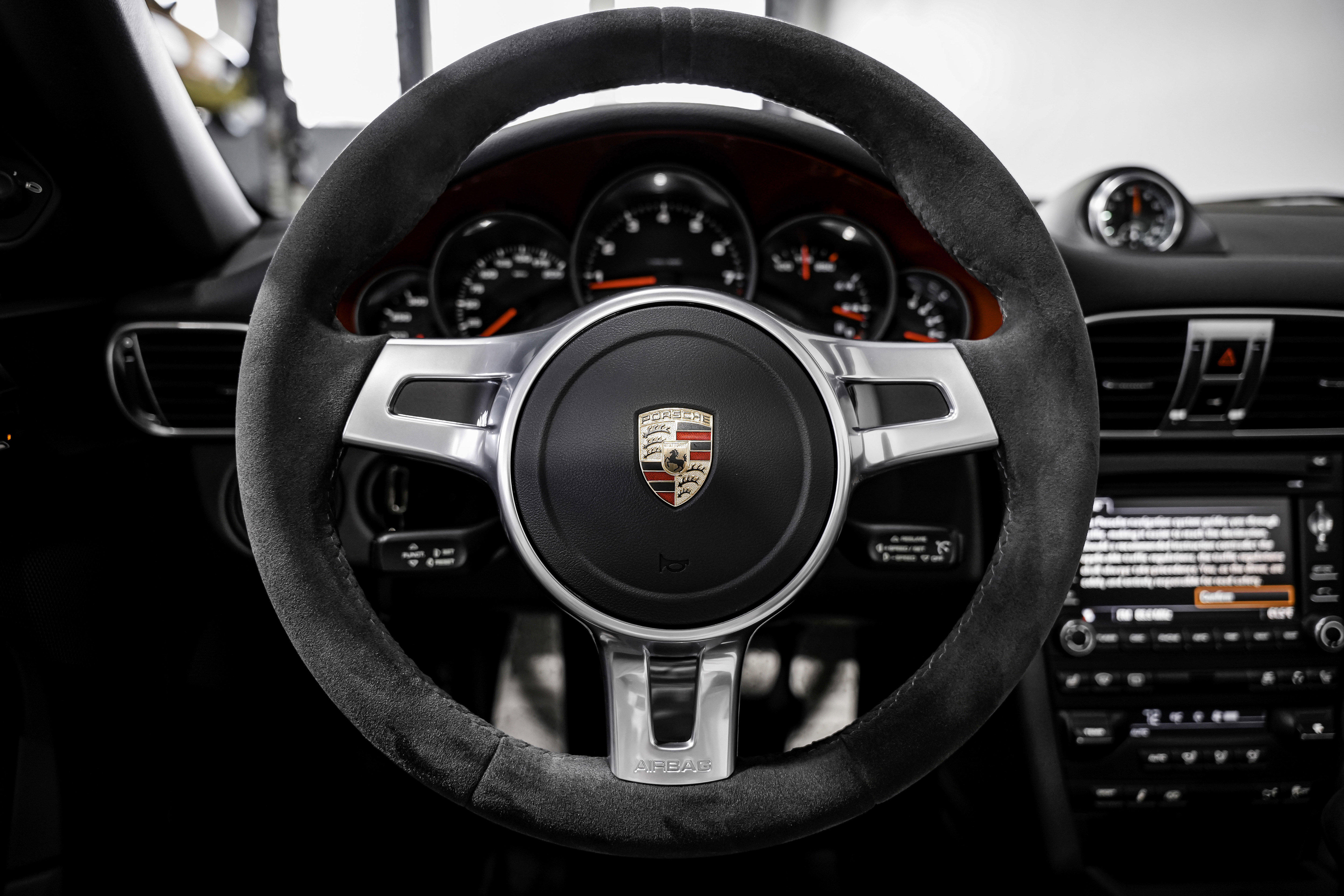 Used 2012 Porsche 911 Carrera GTS image 10