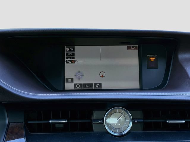 Used 2017 Lexus ES 350 w/ Ultra Luxury Package FWD image 31