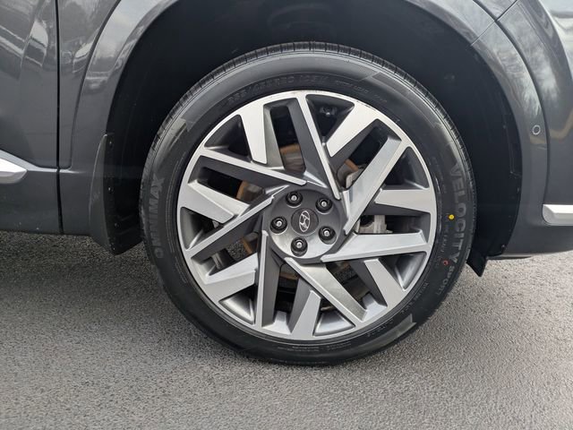 Used 2021 Hyundai Santa Fe Calligraphy image 11