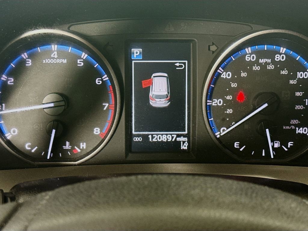 Certified 2017 Toyota RAV4 LE FWD image 15