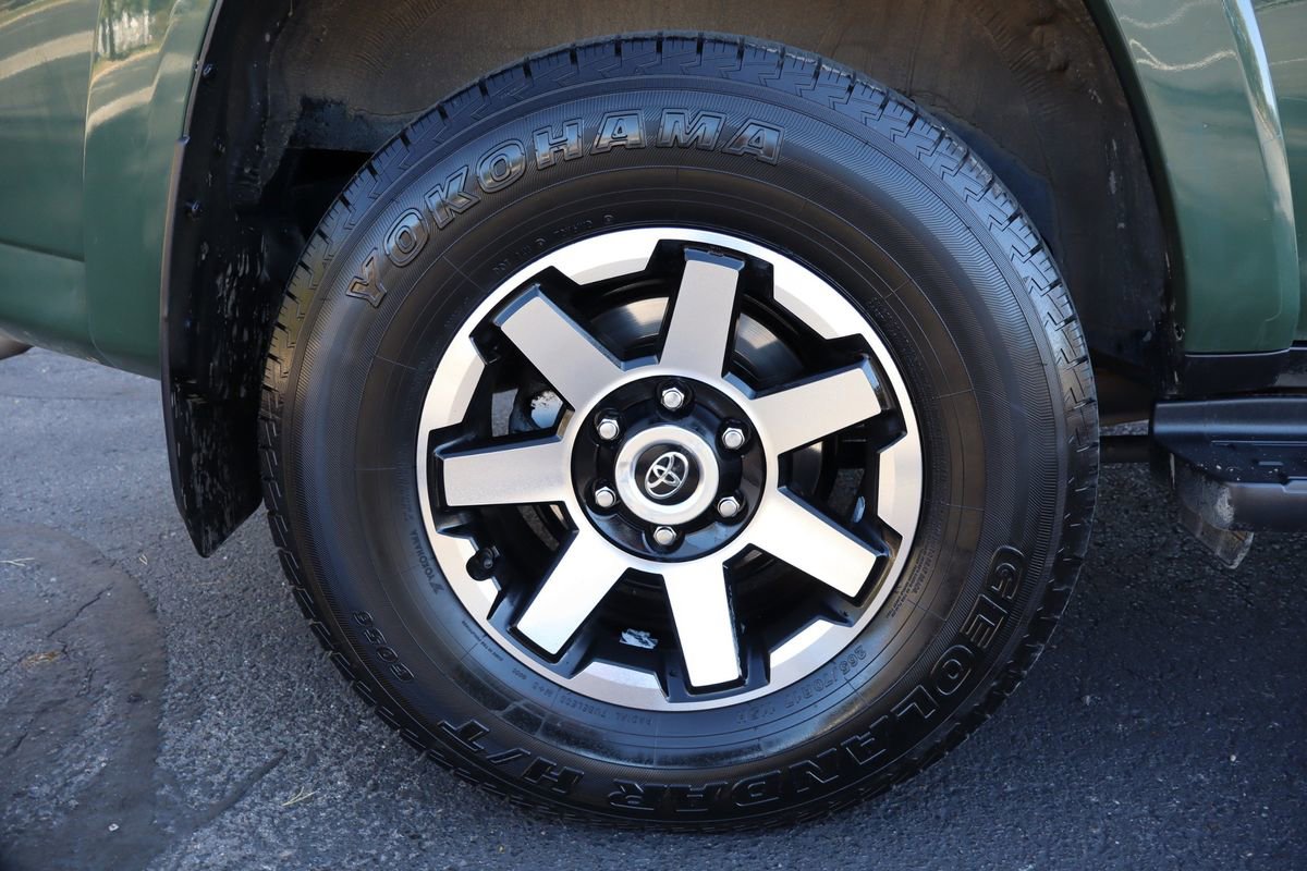 Used 2022 Toyota 4Runner TRD Off-Road Premium image 44