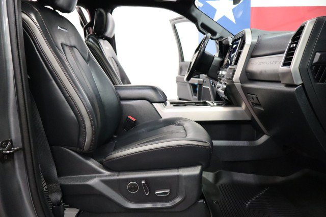 Used 2022 Ford F250 Platinum w/ FX4 Off-Road Package AWD/4WD image 8
