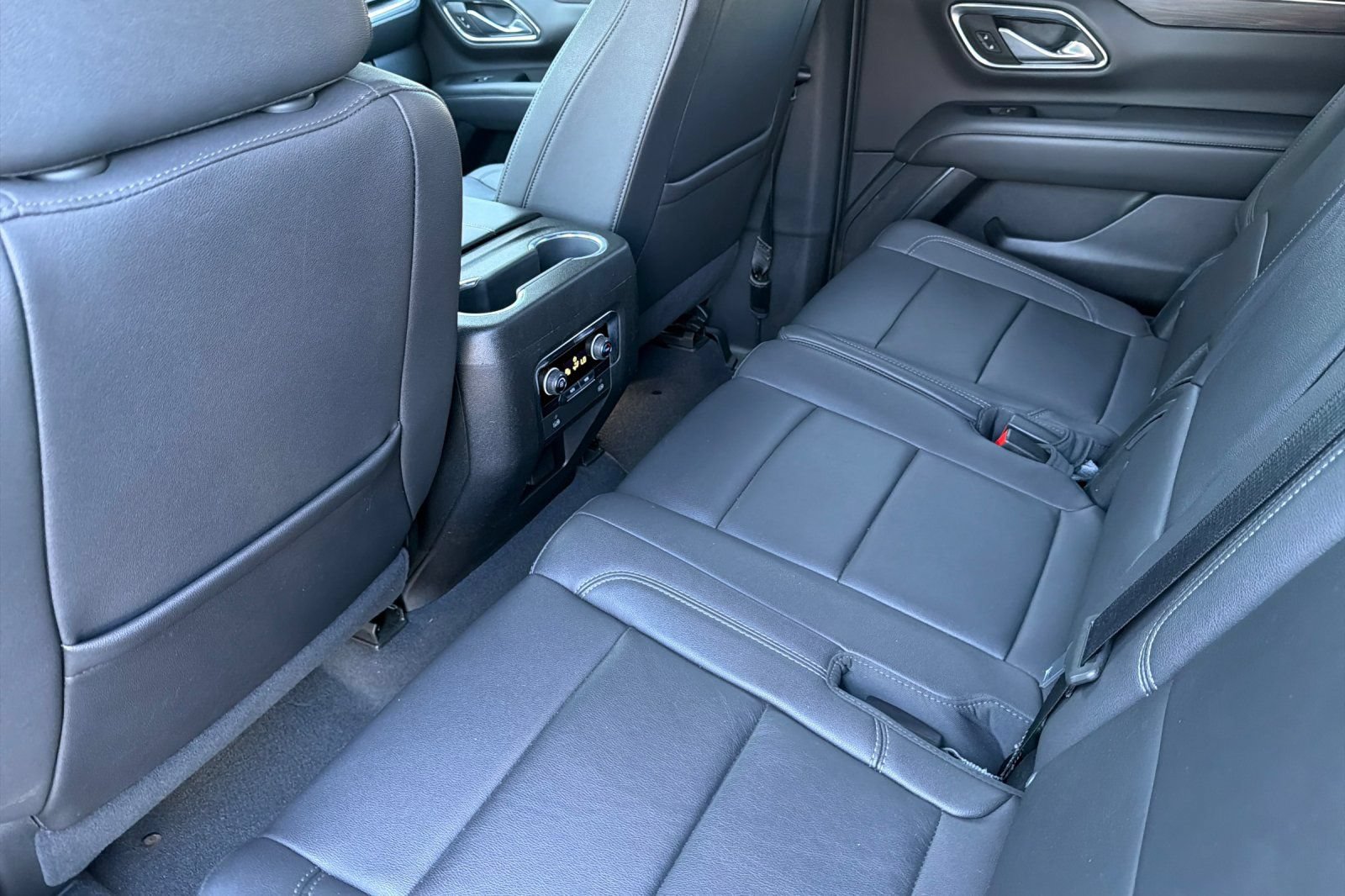 Used 2023 Chevrolet Tahoe LT AWD/4WD image 12