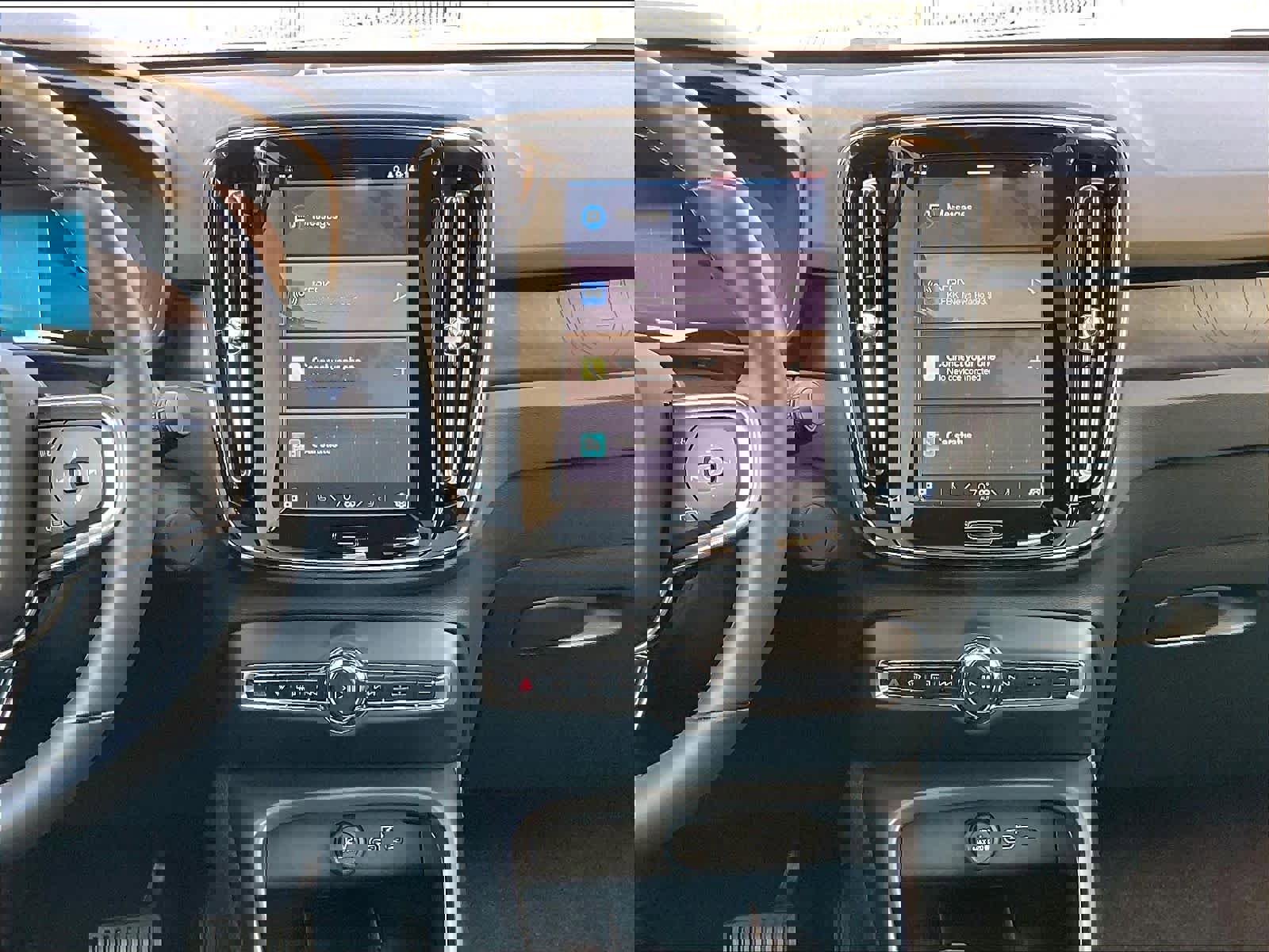 Used 2023 Volvo C40 P8 Recharge Plus image 8