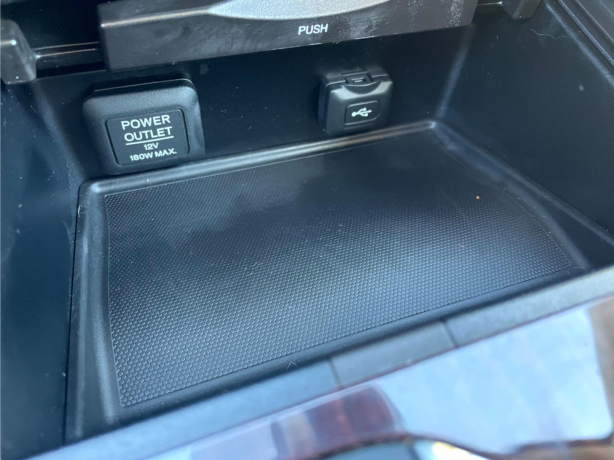 Used 2016 Acura TLX w/ Technology Package FWD image 19