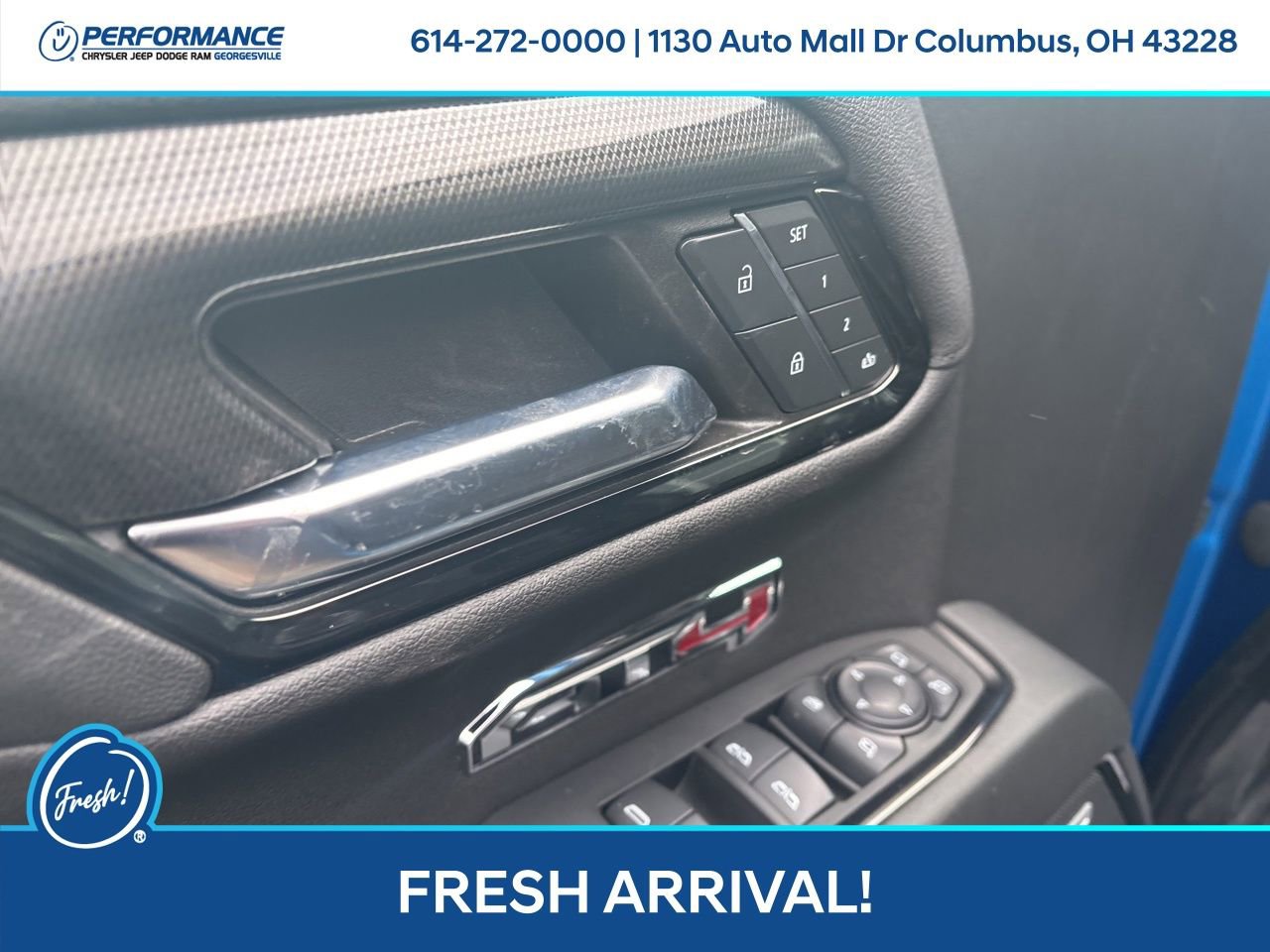 Used 2024 GMC Sierra 1500 AT4 w/ Technology Package image 19