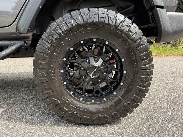 Used 2024 Jeep Wrangler Unlimited Sport image 9