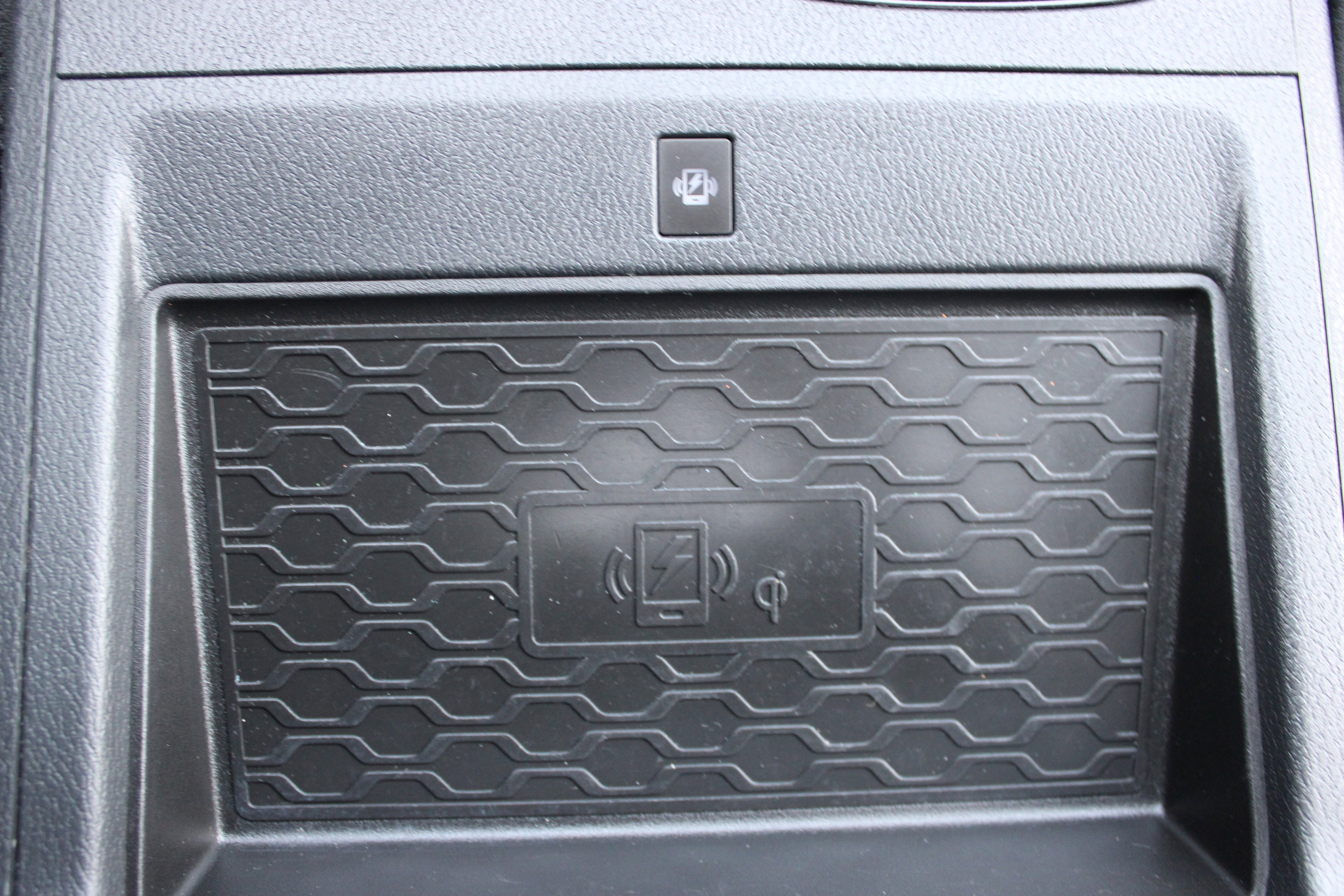 Certified 2022 Nissan Frontier PRO-4X w/ Pro-4X Premium Package image 20