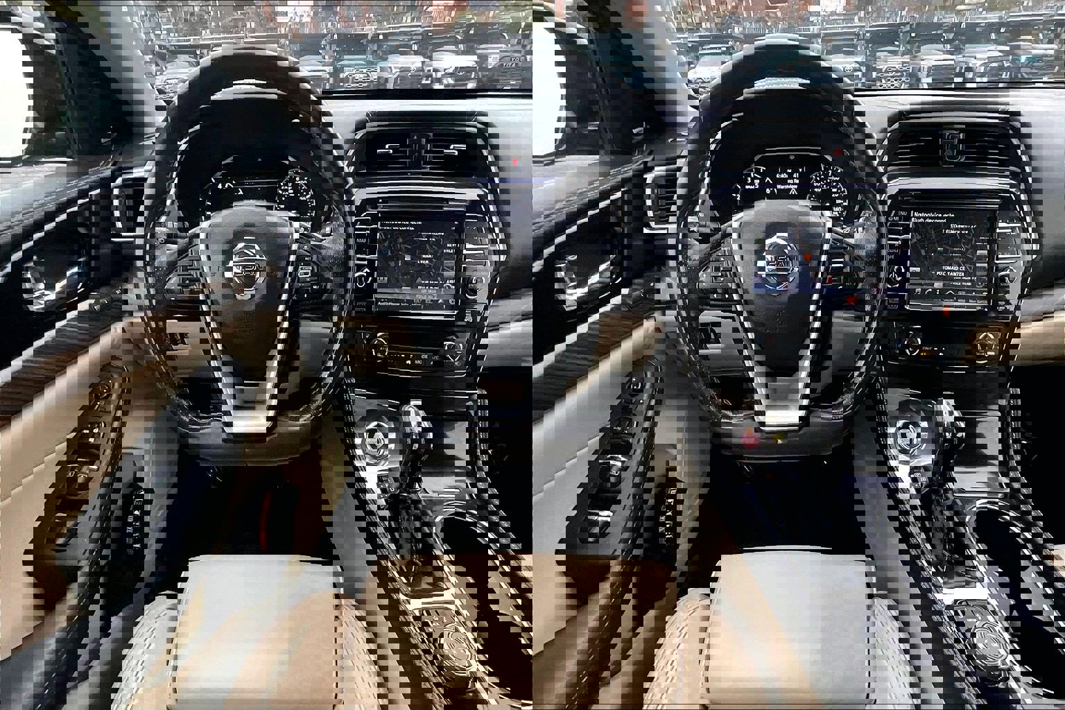 Used 2018 Nissan Maxima Platinum image 5