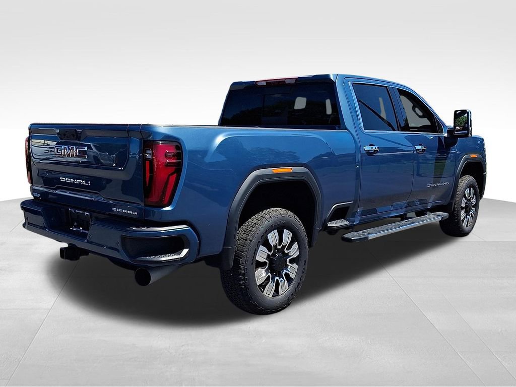 Used 2025 GMC Sierra 2500 Denali w/ Denali Reserve Package AWD/4WD image 6