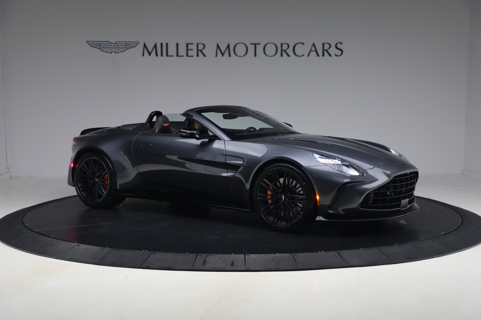 New 2026 Aston Martin V8 Vantage S image 10